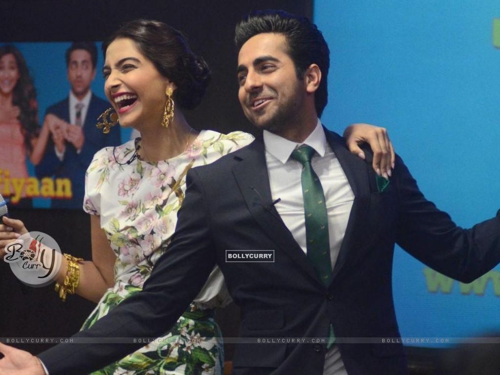 Wallpaper Kapoor and Ayushmann Khurrana at the Promotions of Bewakoofiyaan size:1024x768