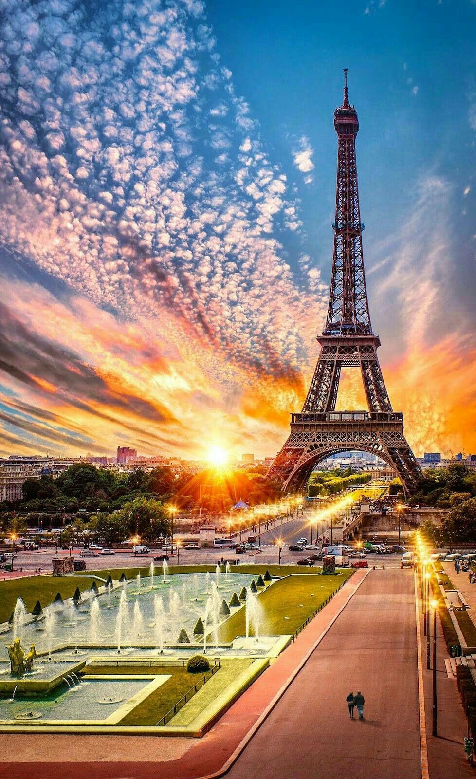 Sunset Eiffel Tower Wallpaper