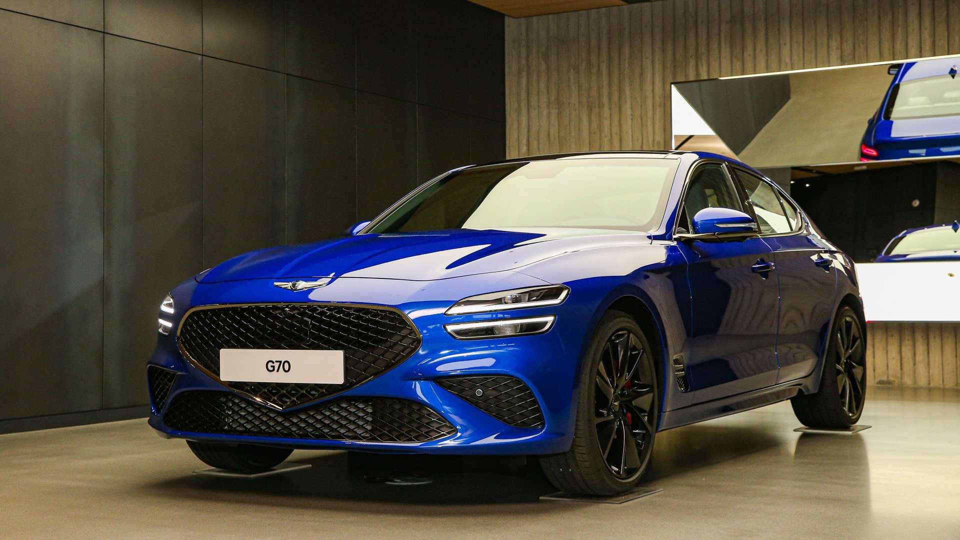 2022 Genesis G70 Shows Major Facelift In Real Image, Gains Drift Mode