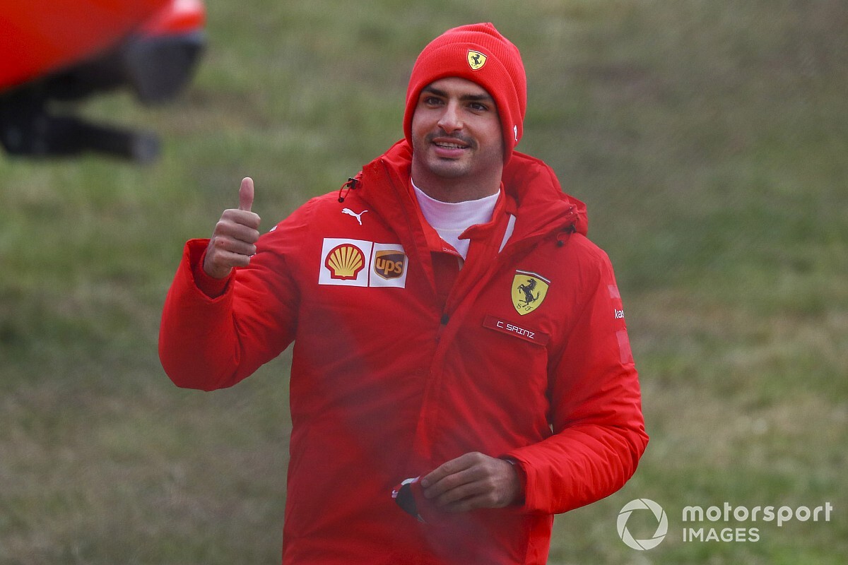 Carlos Sainz hails 'unforgettable' maiden Ferrari F1 test
