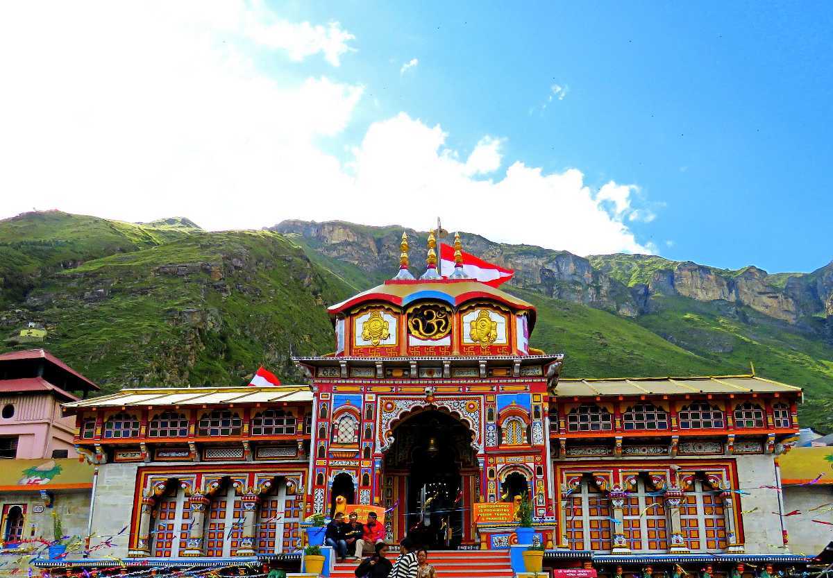 Badrinath Temple Wallpapers - Wallpaper Cave