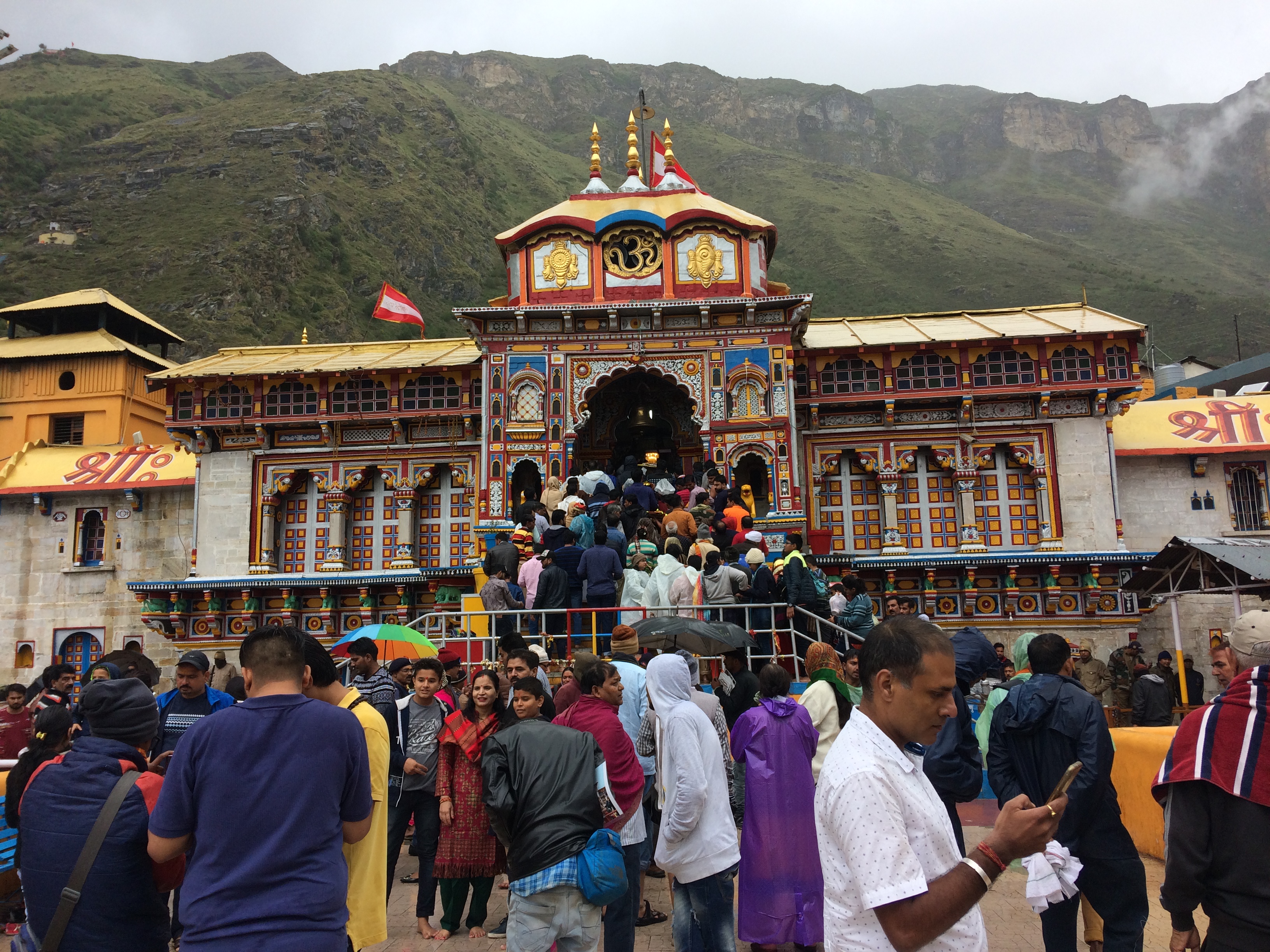 Badrinath Temple Wallpapers - Wallpaper Cave