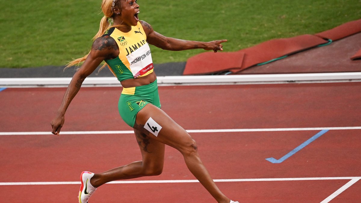 Watch Jamaica's Elaine Thompson Herah Set Olympic Record In Women's 100m
