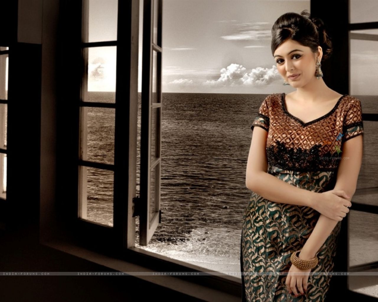 my Gallery. Photohoot, Shafaq naaz as kunti, Short sleeve dresses