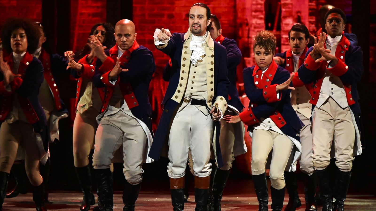The 5 Ways Lin Manuel Miranda Will Continue To Affect Your Life In The Next Year
