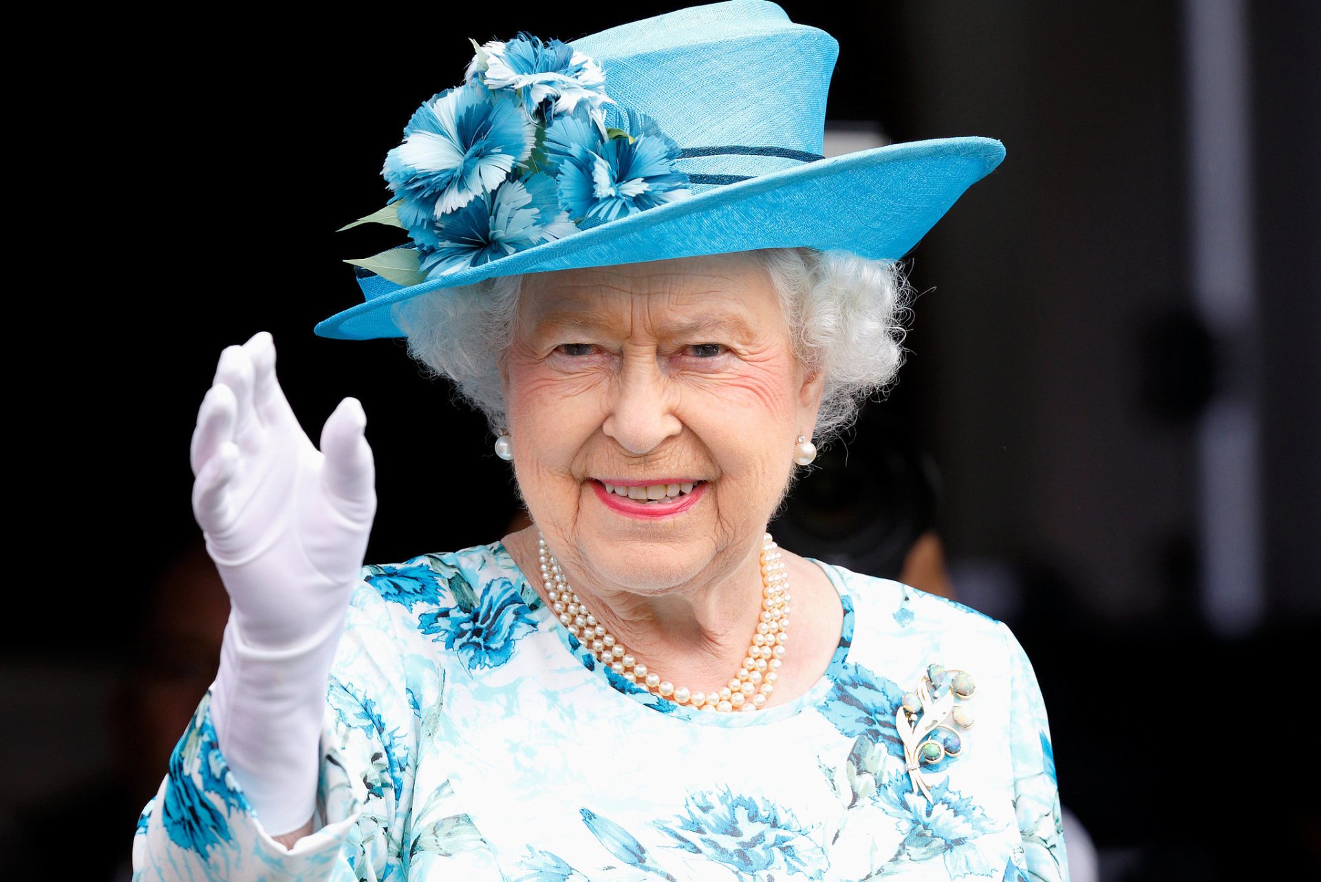 Queen Elizabeth II HD Wallpaper and Background Image