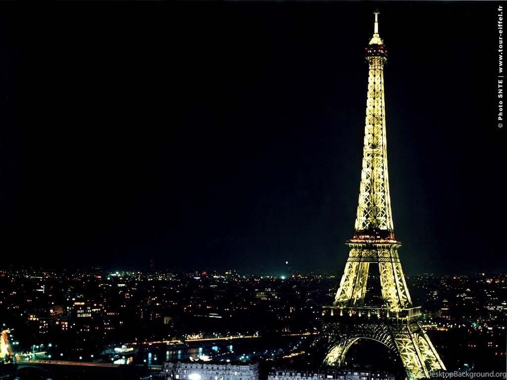 Free Desktop Wallpaper, Eiffel Tower, Paris, France Desktop Background