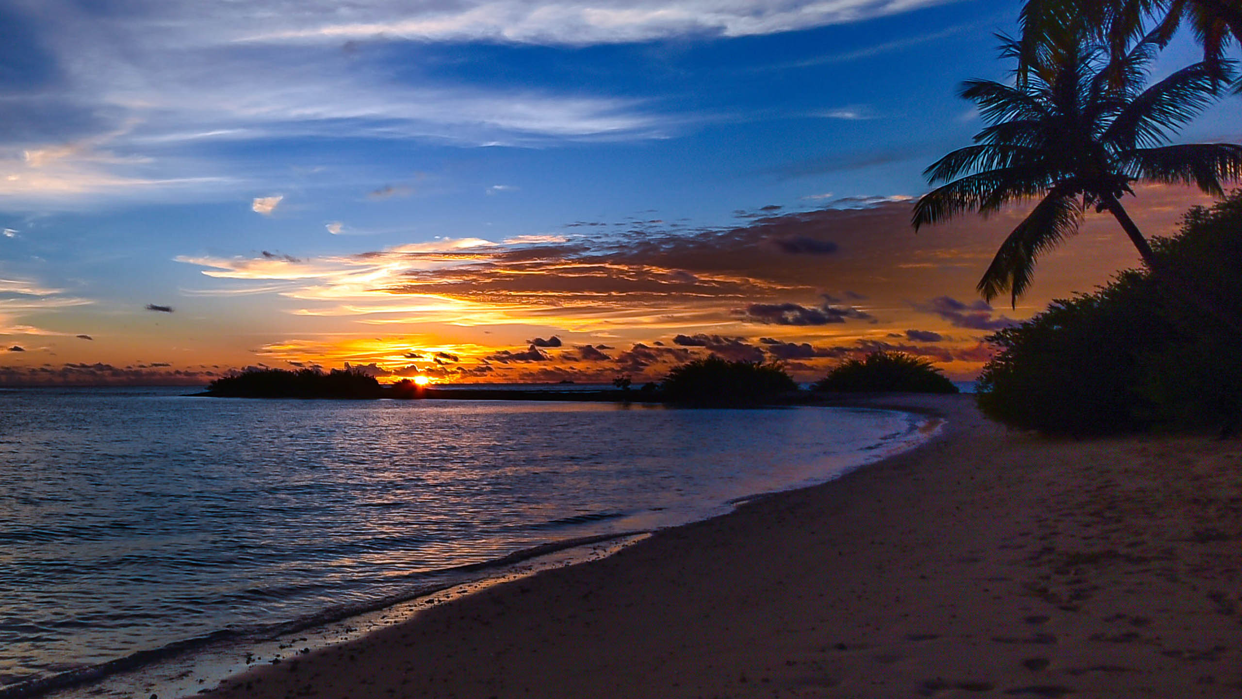 Sunset Sandy Beach Ocean Palm Orange Sky Clouds 4k Ultra HD Wallpaper For Desktop, Wallpaper13.com