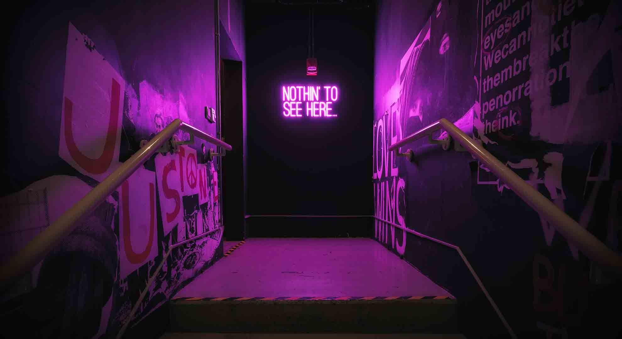 neon purple aesthetic wallpaper pc