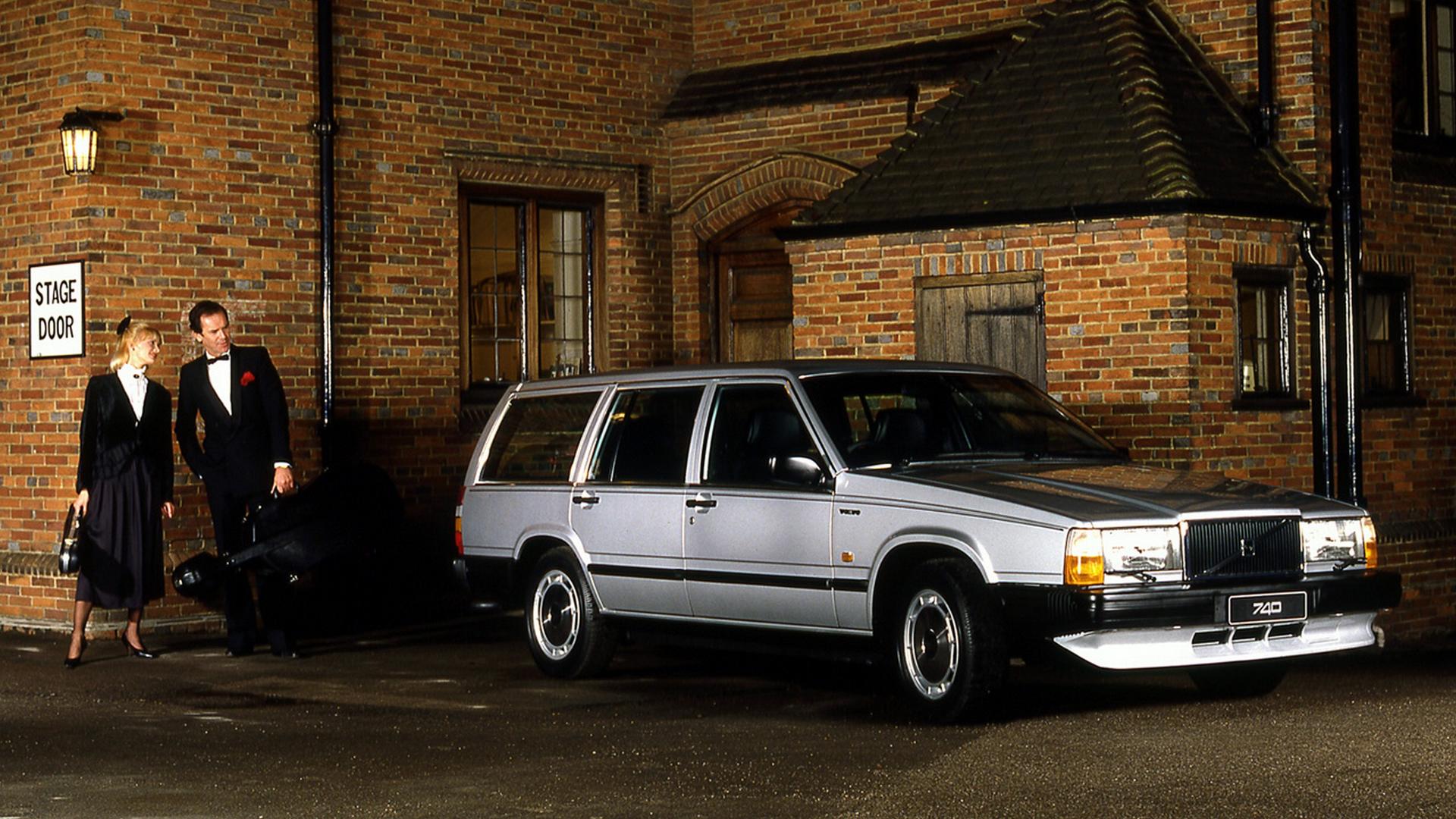 Вольво 740 универсал. Вольво 740. Вольво 740 кузов. Toyota Crown 1980.