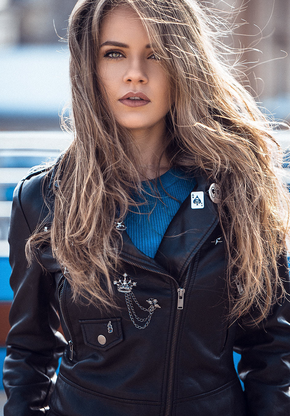 Download 950x1534 wallpaper leather jacket, woman, long hair, blonde, hot, iphone, 950x1534 HD image, background, 4170