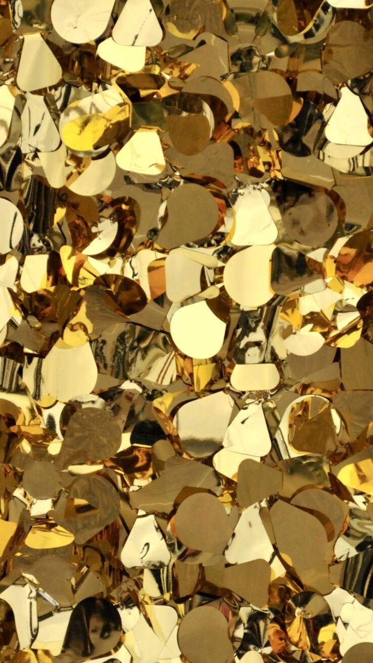 Festive Glitter & Gold iPhone 11 Wallpaper