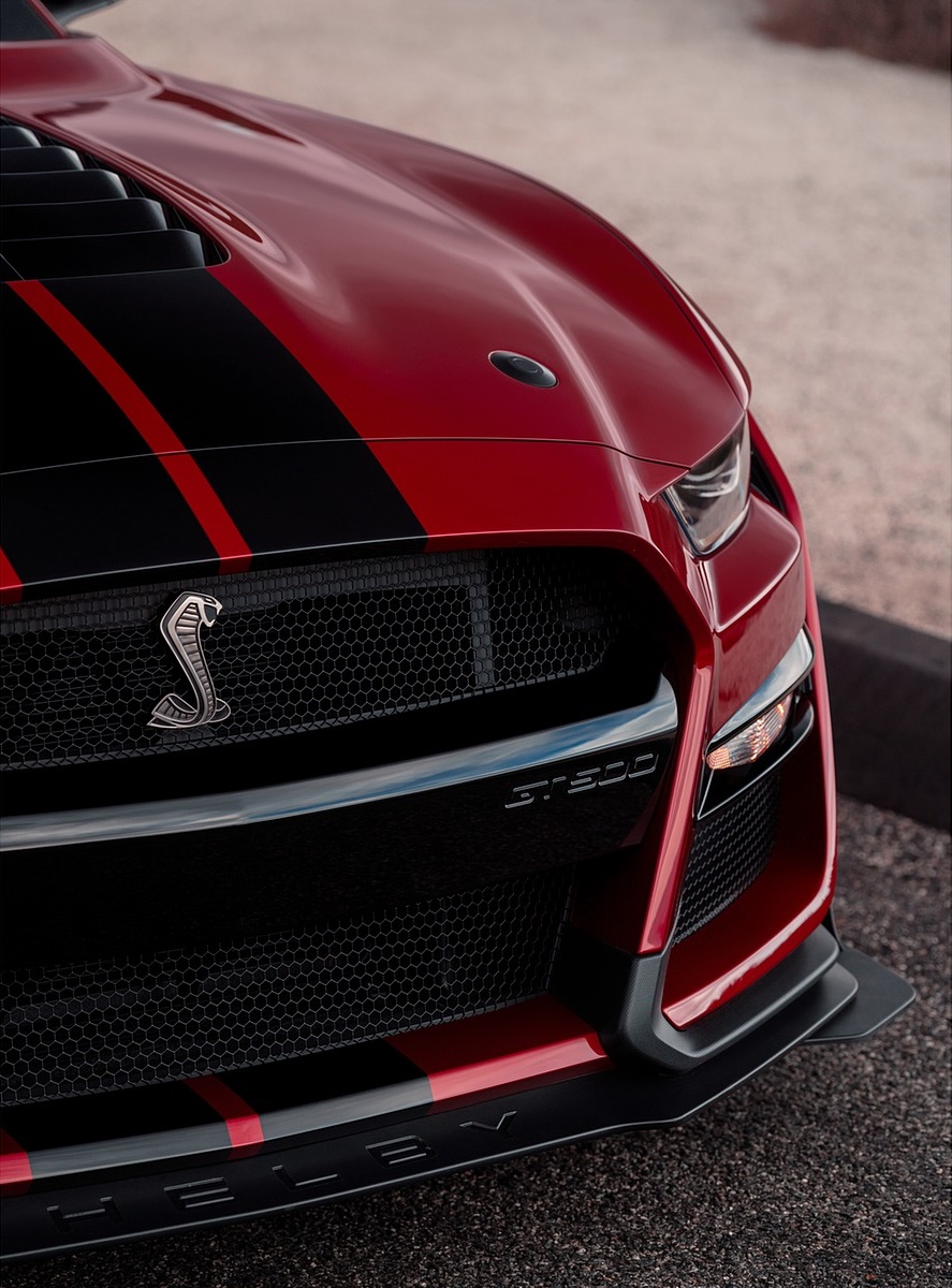 Ford Mustang Shelby GT500 Grill Wallpaper (53)