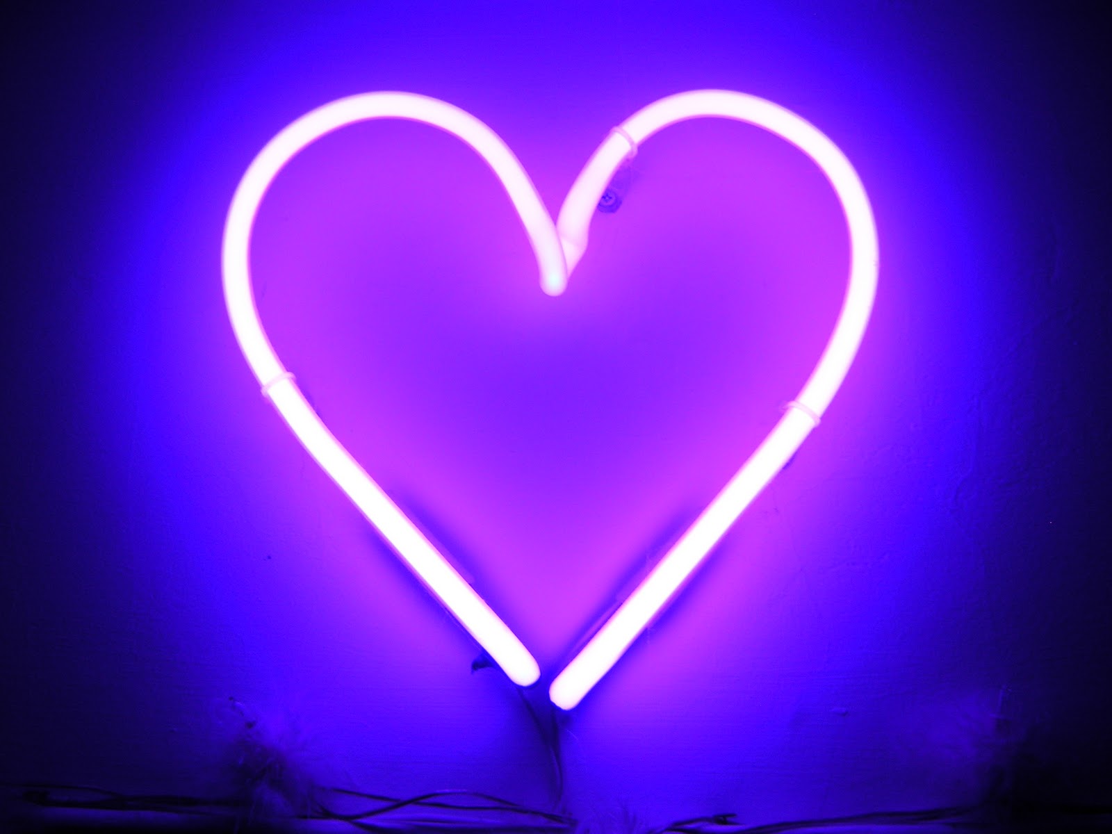 Light Purple Aesthetic Purple Heart Wallpaper