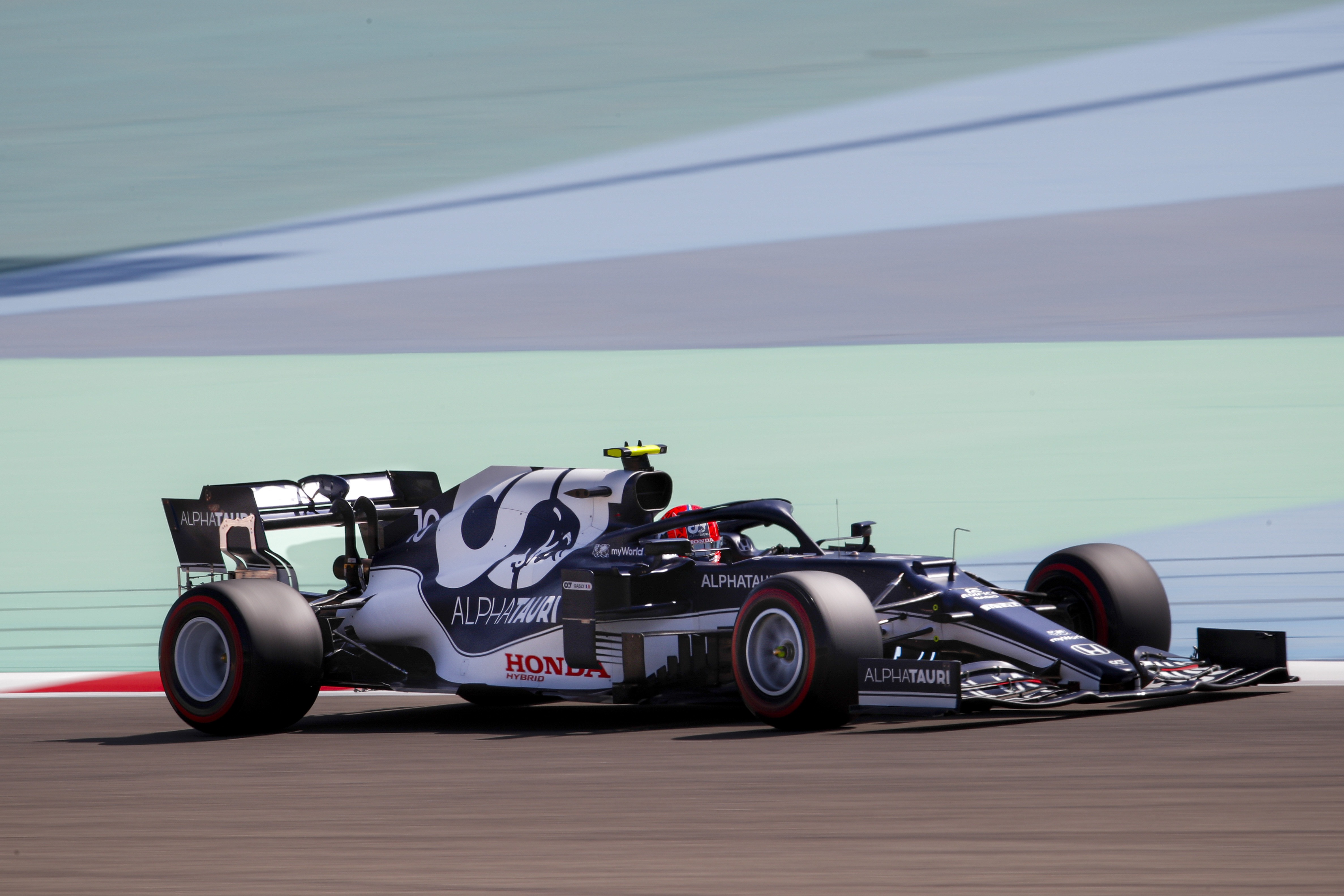 Photos 2021 Bahrain F1 test of day three