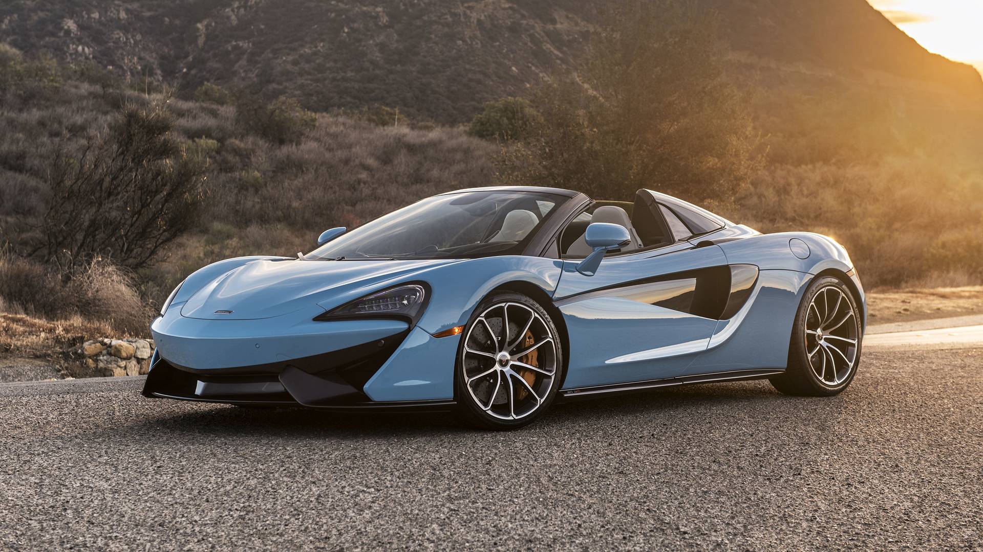 McLaren 570S Spider Review: Go On, Take Your Top Off
