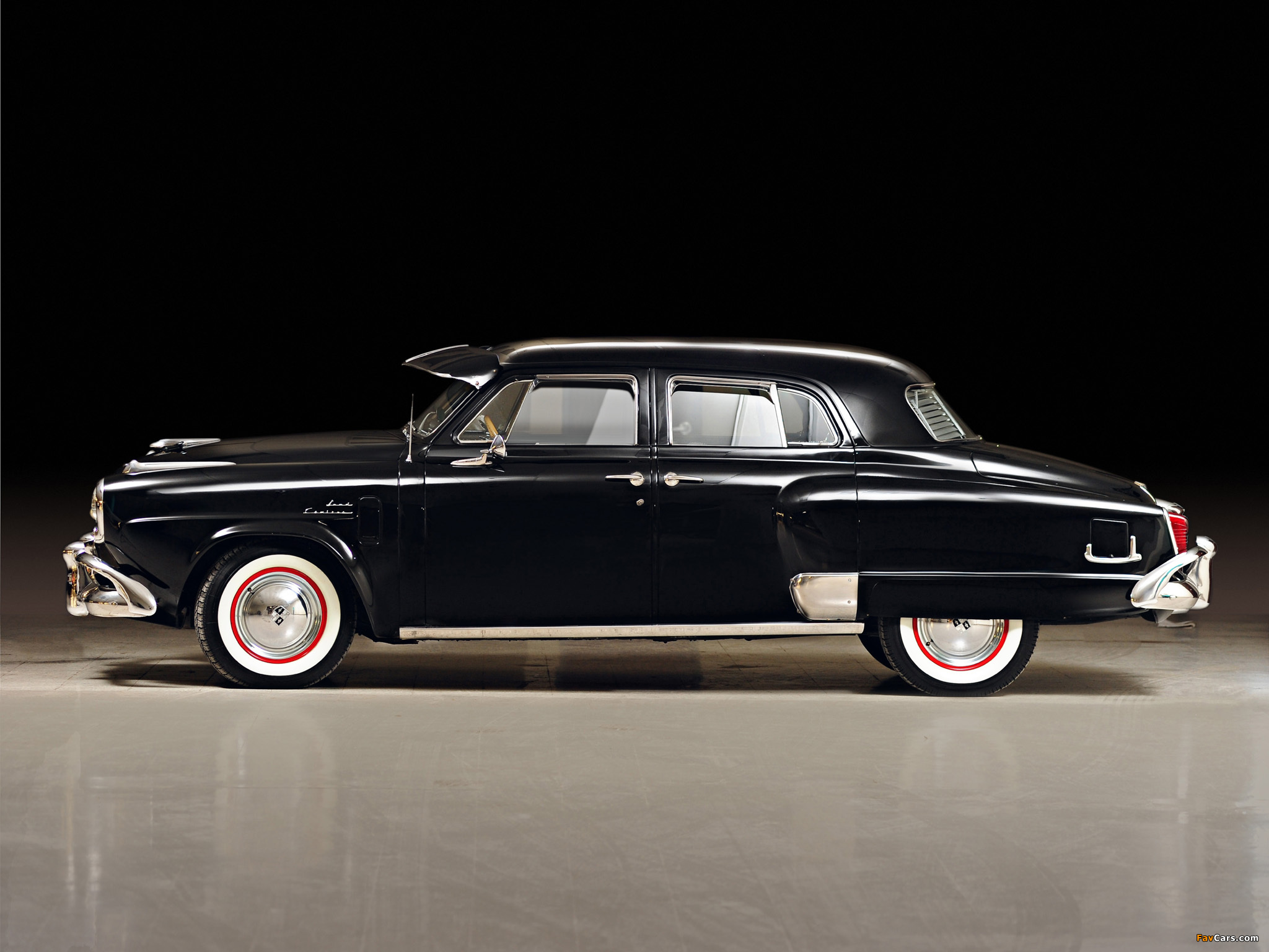 Studebaker Land Cruiser 1951 wallpaper (2048x1536)