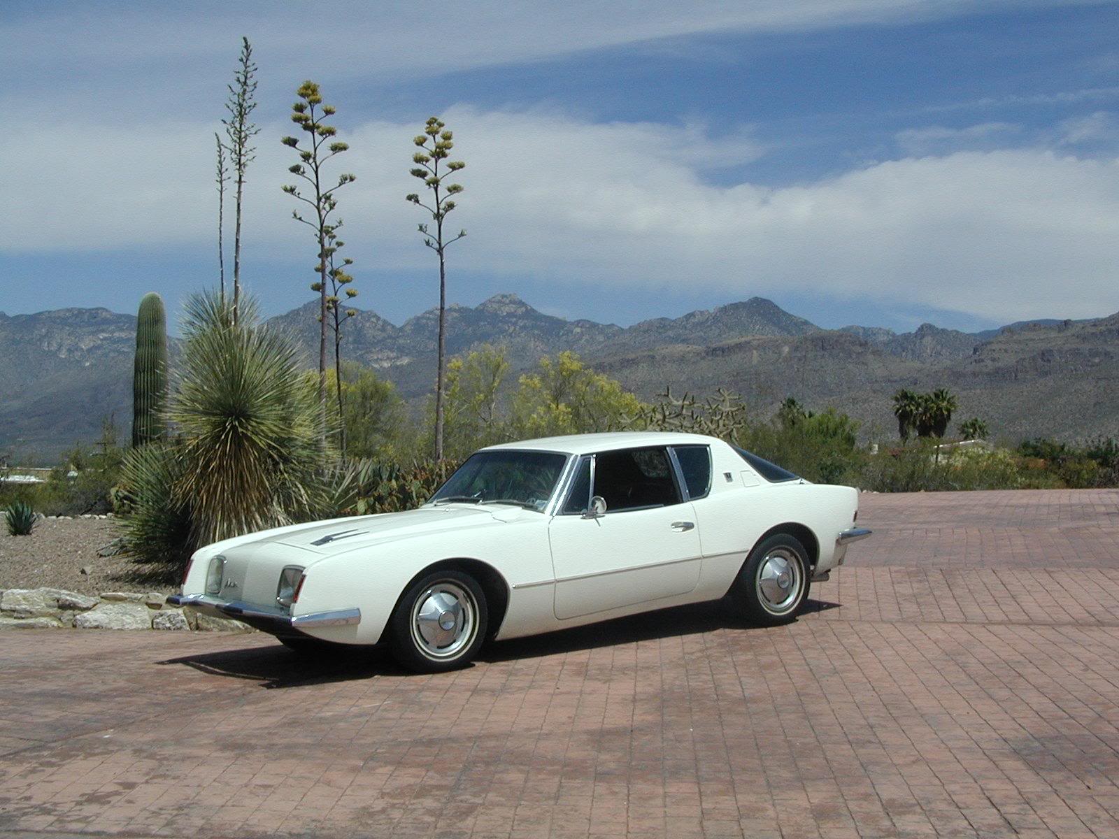 Wallpaper, sports car, coupe, performance car, Sedan, Studebaker, 1967, netcarshow, netcar, car image, car photo, Avanti II, land vehicle, race car, automobile make, luxury vehicle, studebaker avanti 1600x1200 Wallpaper