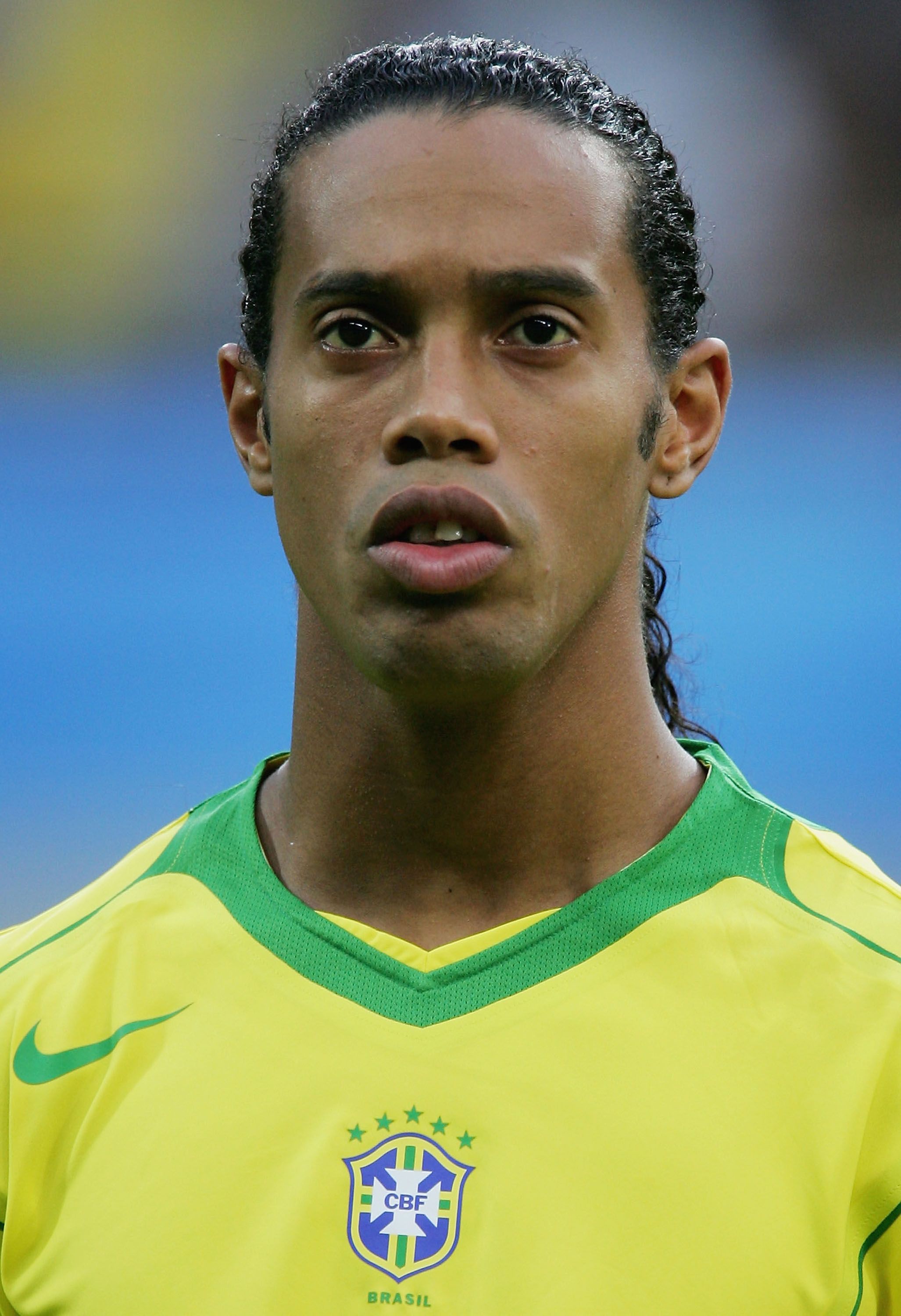 R10 ine. Ronaldinho wallpaper, Brazil football team, World football