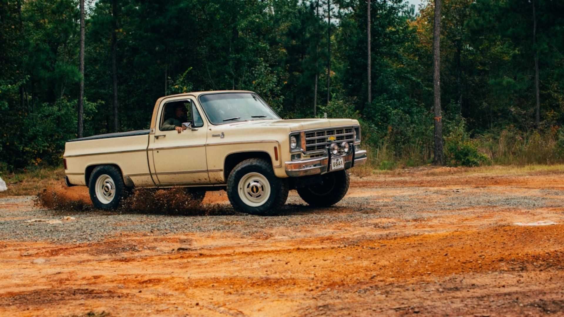 This 'New' Chevy Square Body Truck Takes Away The Pain Of Rebuilding One