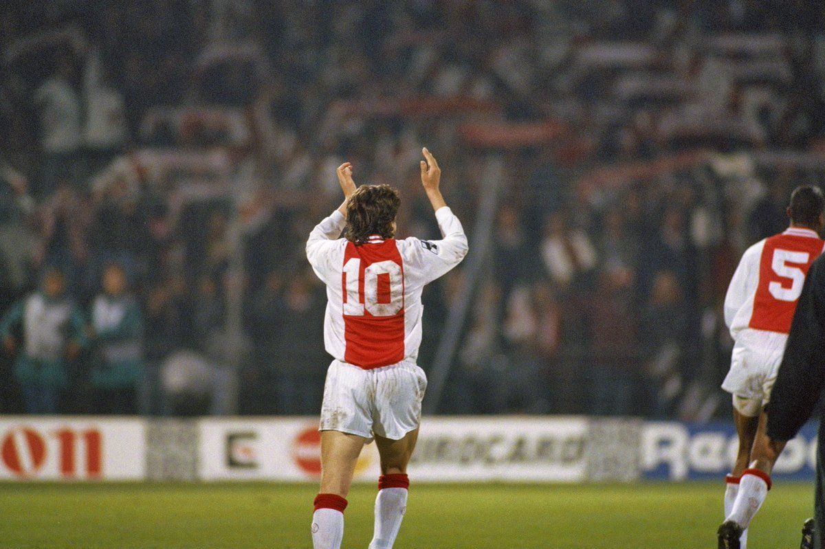 AFC Ajax on Twitter. Jari litmanen, Afc ajax, Ajax