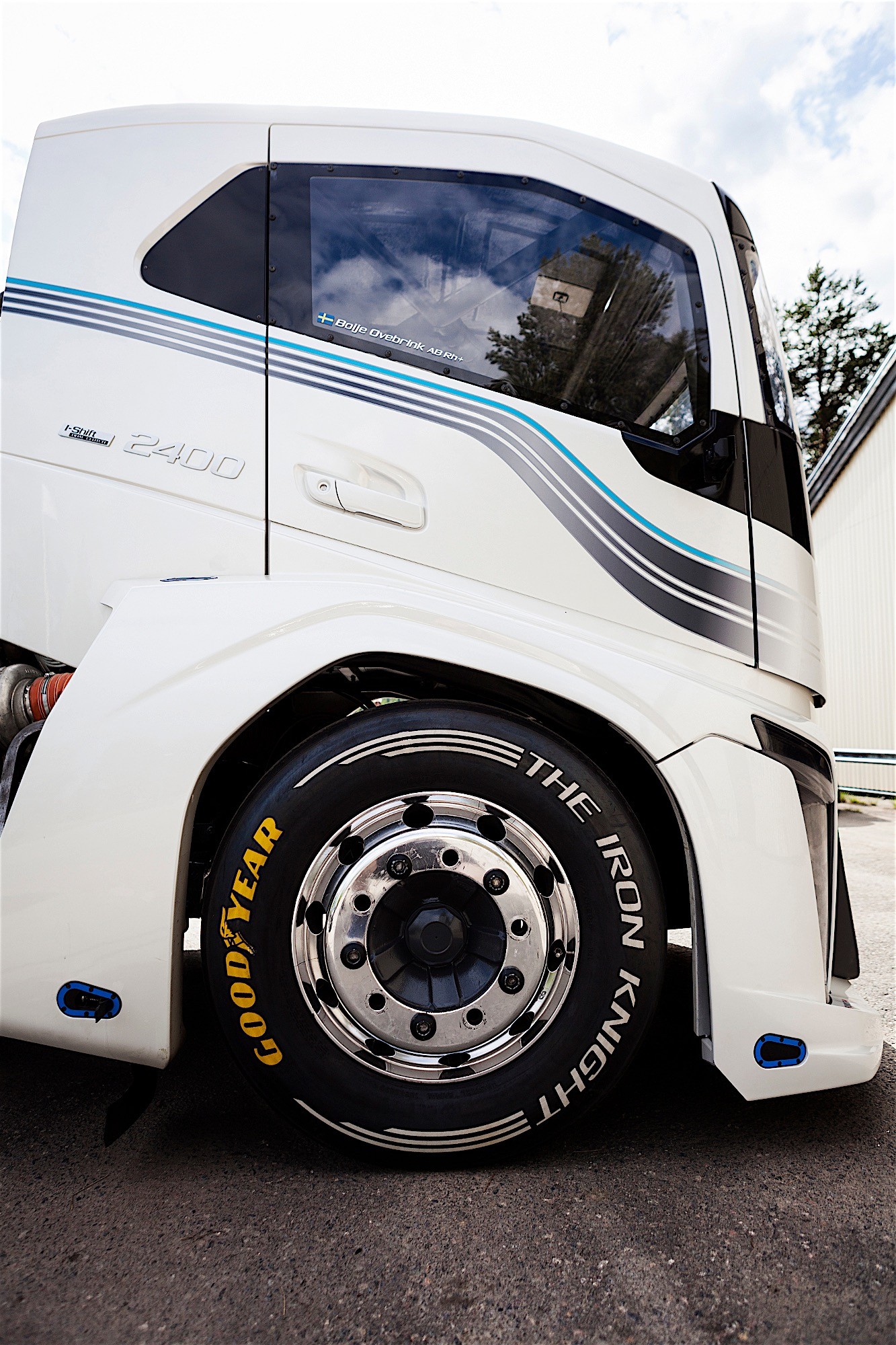 Volvo Sets World Speed Record With Iron Knight Truck, It Topped Out At 171 MPH