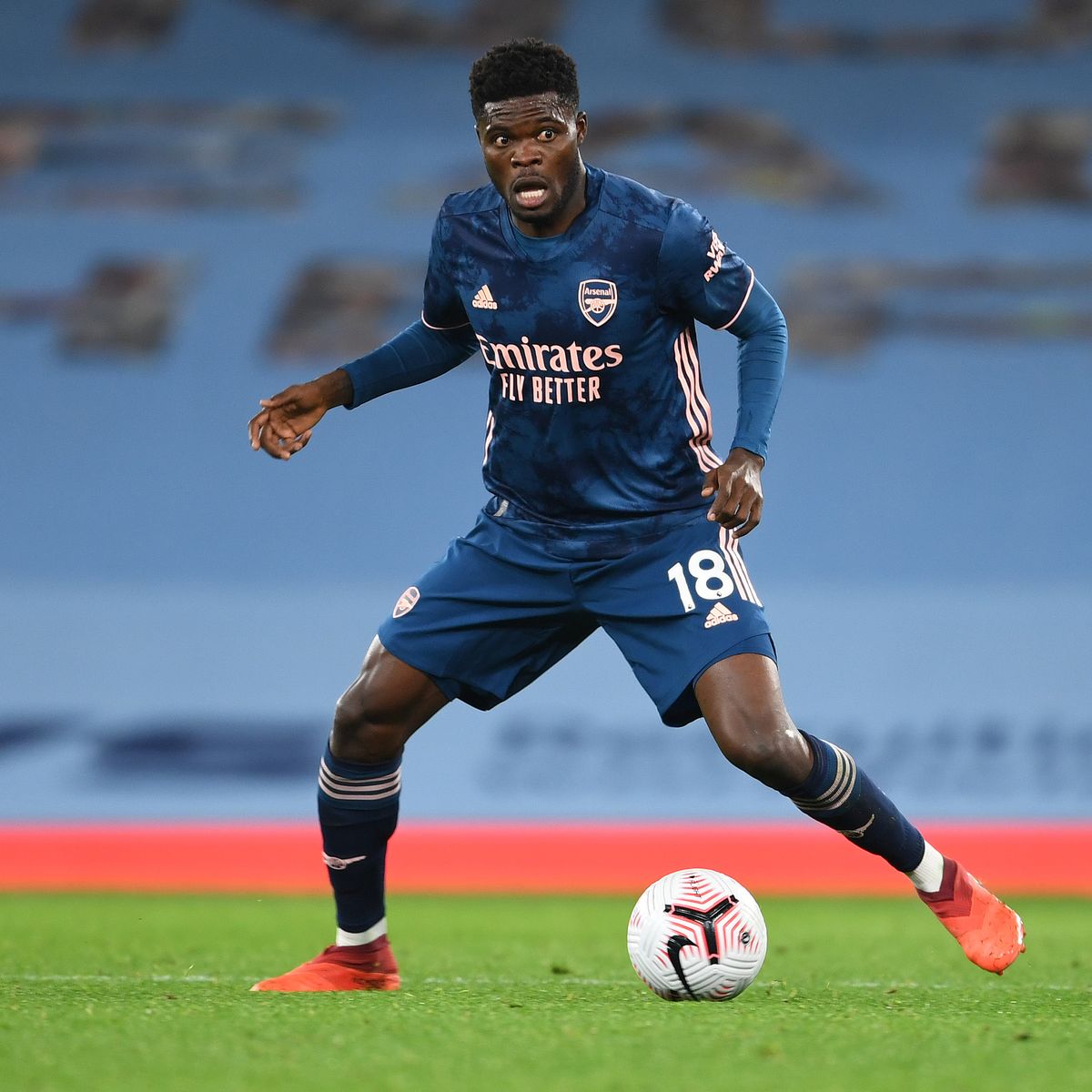 Arsenal flop makes Thomas Partey transfer prediction after Man City defeat