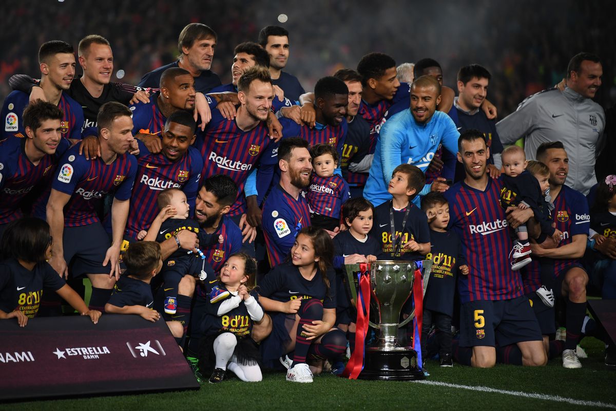 Lionel Messi, Luis Suarez and Barcelona players celebrate La Liga triumph