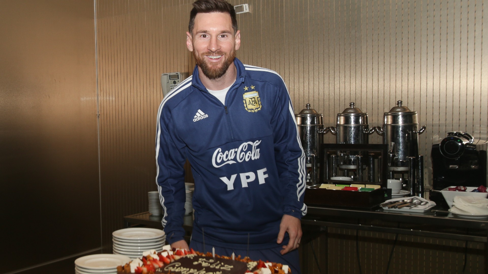 Lionel Messi Gets Surprise Birthday Wake Up Call From Argentina Teammates At Copa America