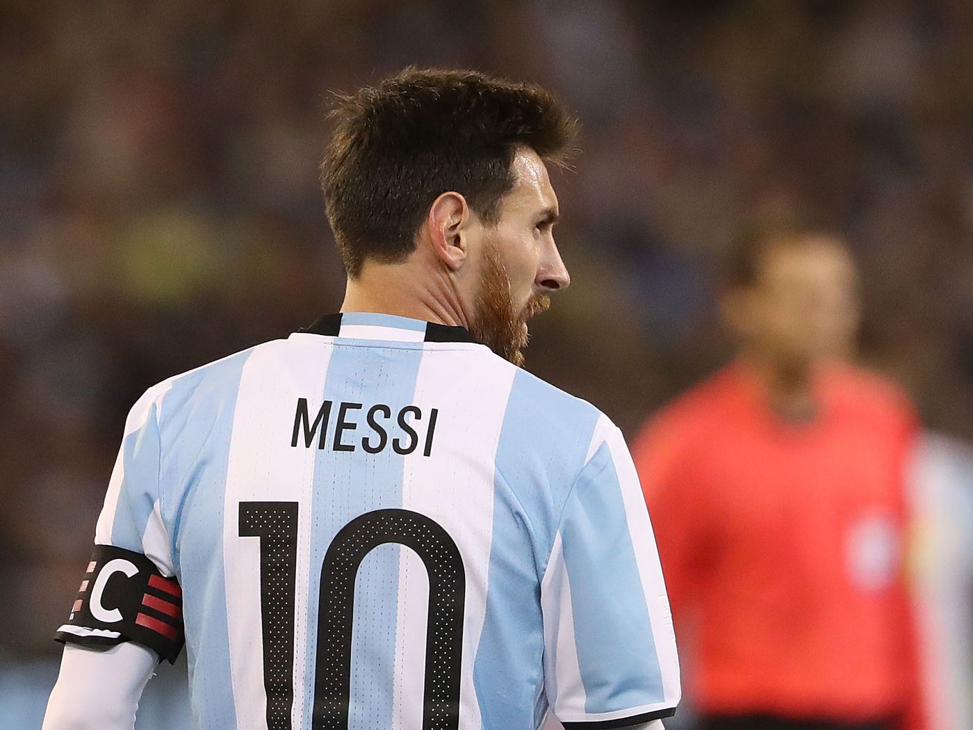 Press Hails Messi Heroics