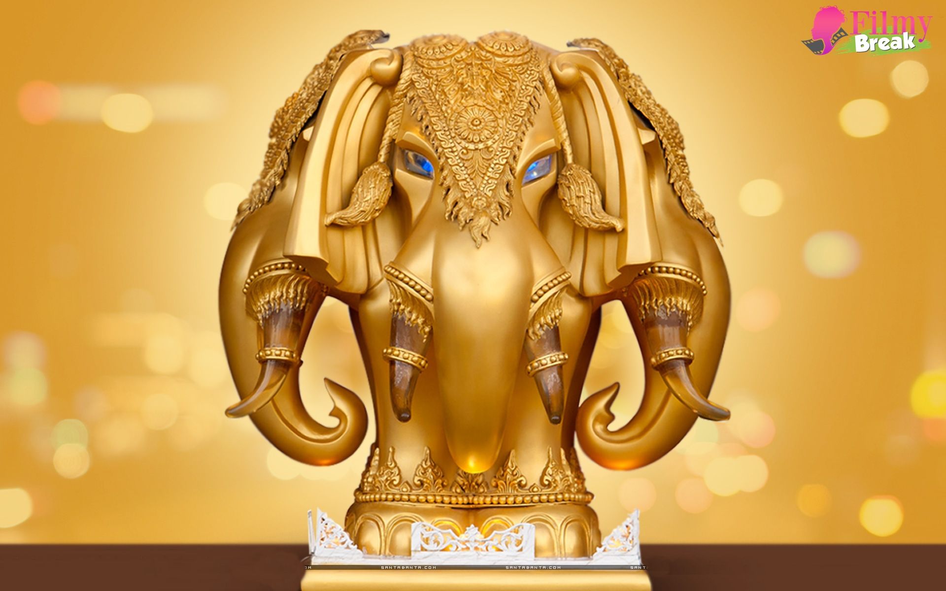 Lord Ganesha Wallpaper. Lord ganesha, Ganesha, Beautiful ganpati murti