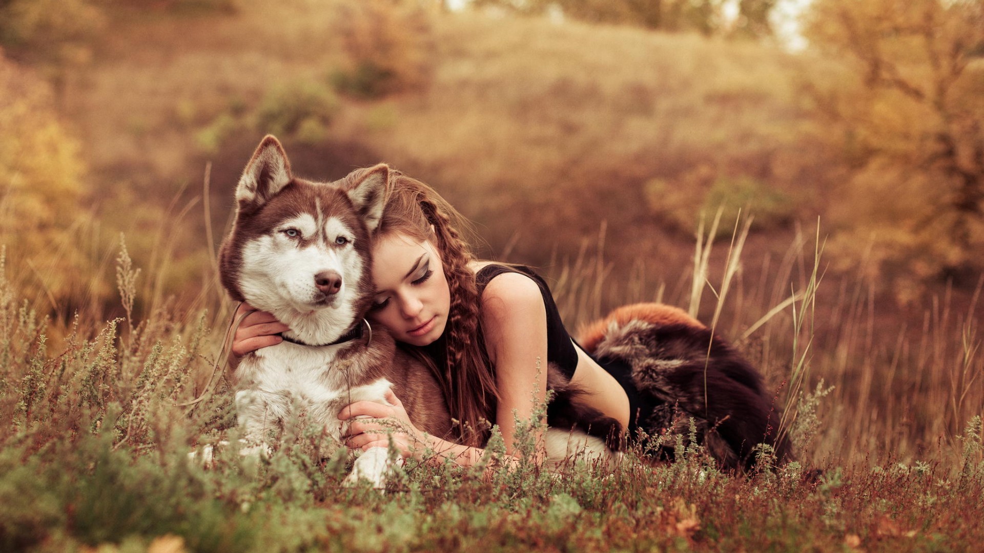 dog hugging women outdoors animals closed eyes Wallpaper HD / Desktop and Mobile Background