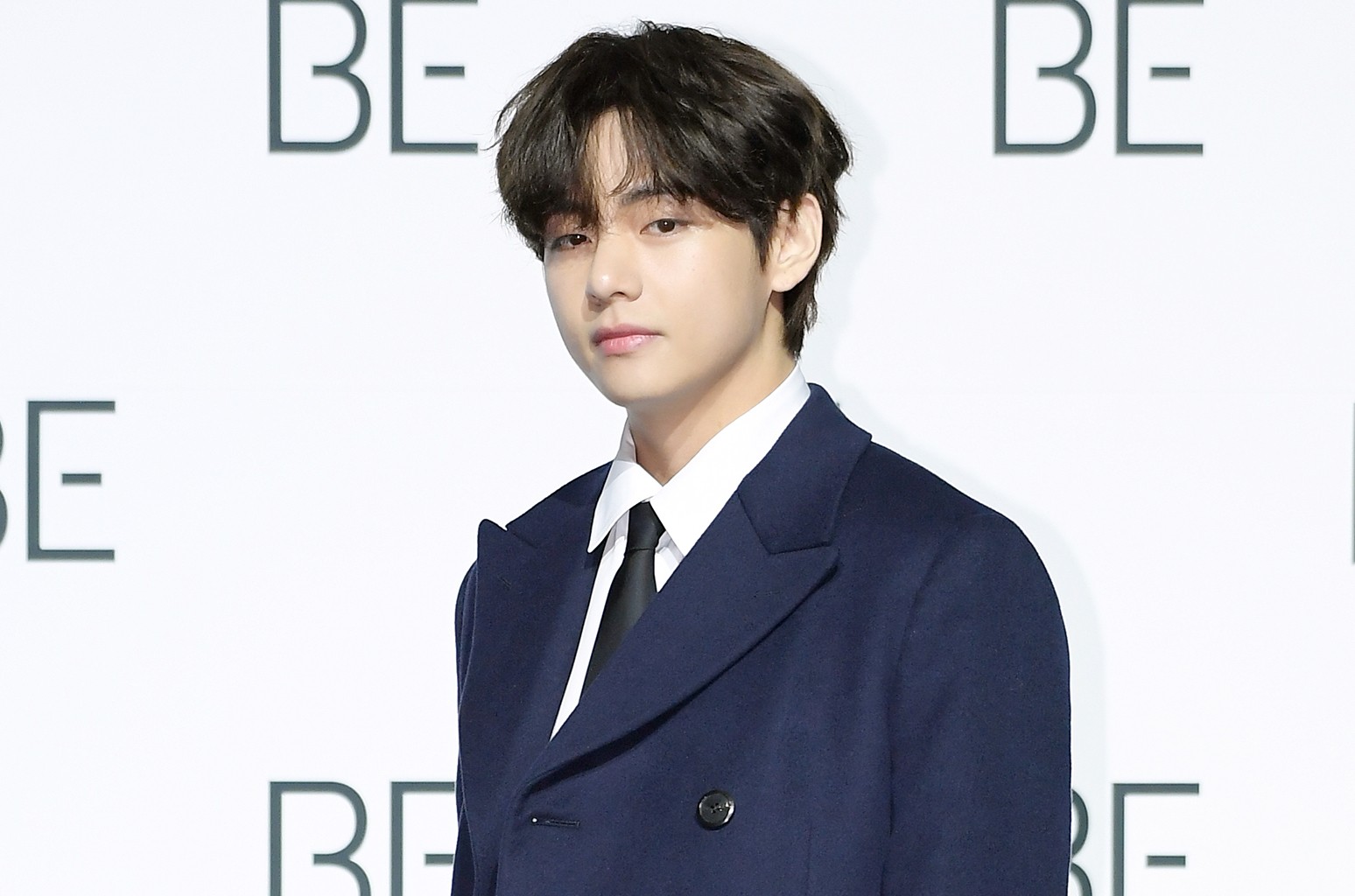 BTS' V Shares Update on Solo Mixtape