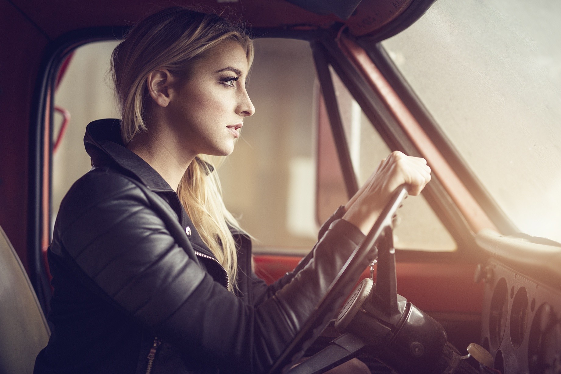 Wallpaper, women, model, portrait, blonde, car, glasses, sitting, photography, fashion, Person, driving, girl, beauty, woman, lady, photograph, image, human positions, photo shoot 1840x1228