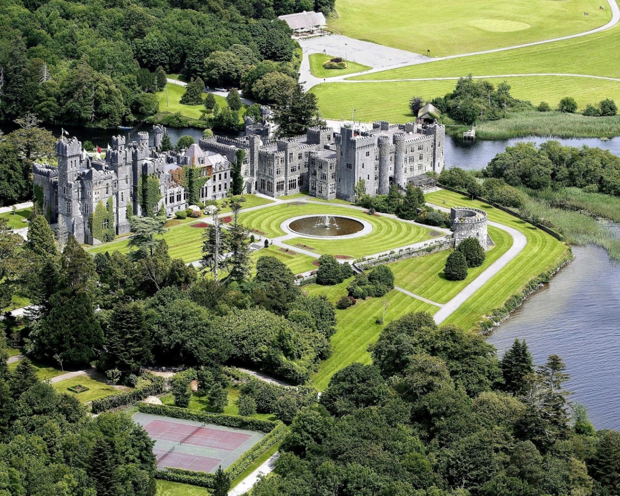 Ashford Castle Irland desktop PC and Mac wallpaper