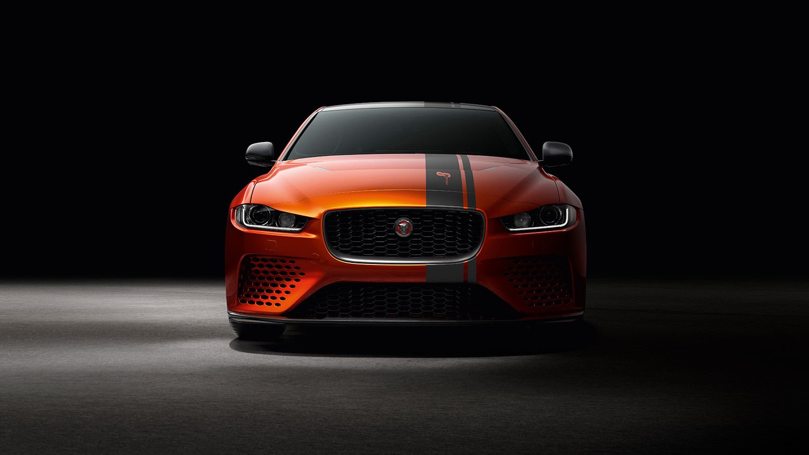 Jaguar XE SV Project 8