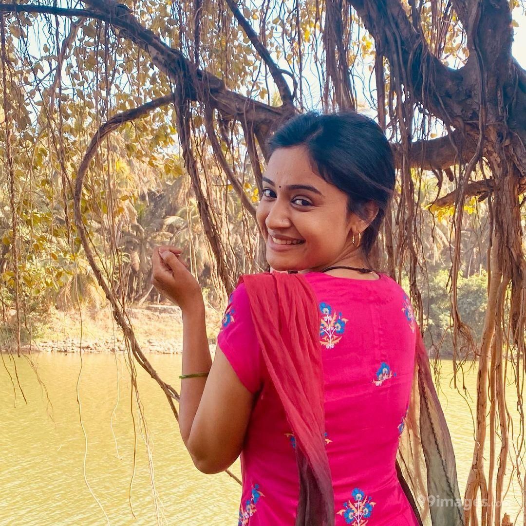 Shraddha Dangar Hot HD Photo & Wallpaper for mobile, WhatsApp DP (1080p)