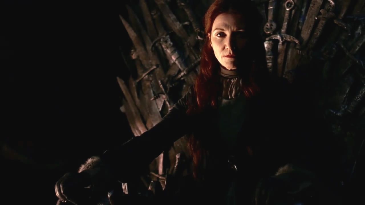 Catelyn Stark on Throne Stark Wallpaper