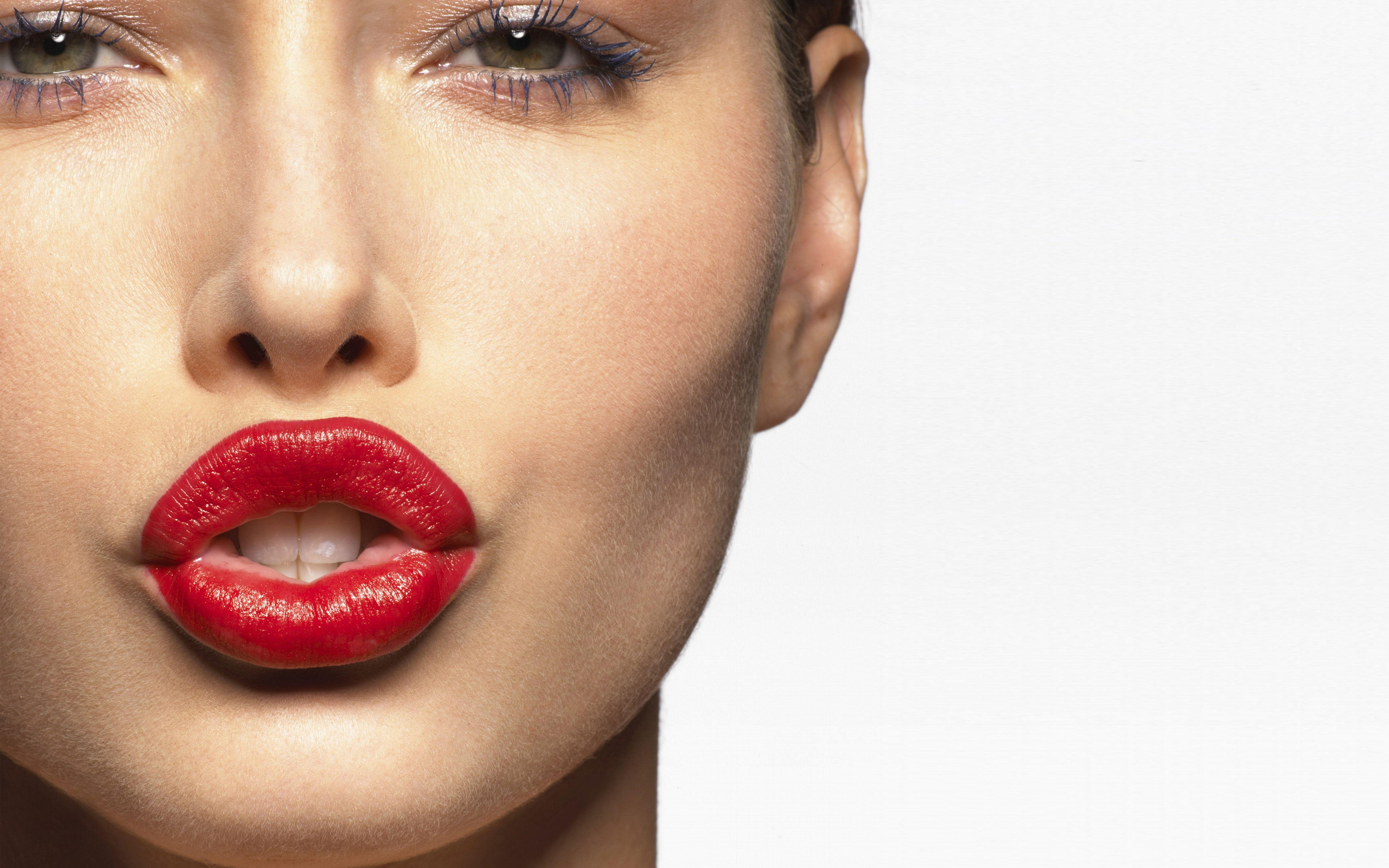 Face Women With Lipstick