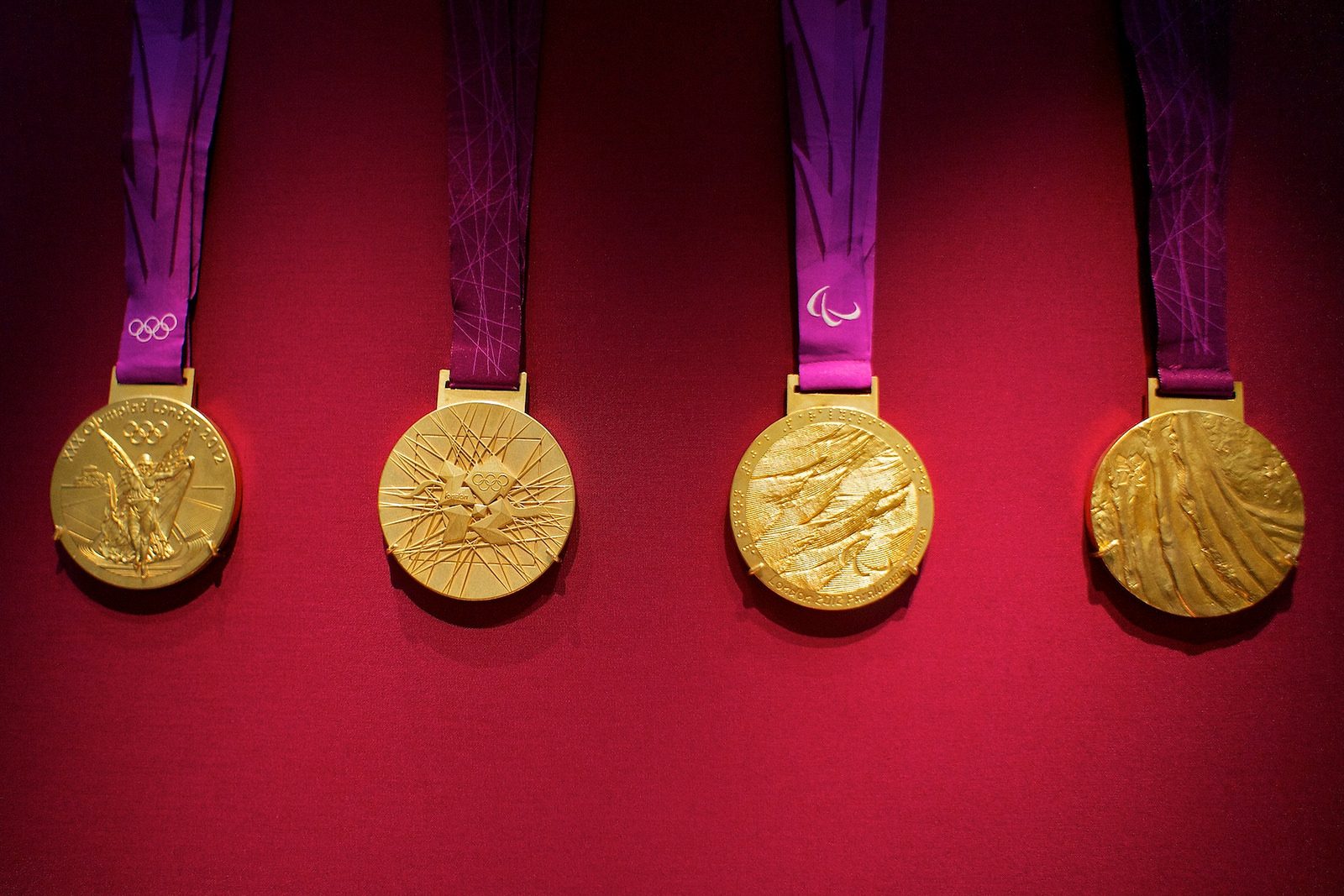 Gold Medal Wallpapers - Wallpaper Cave