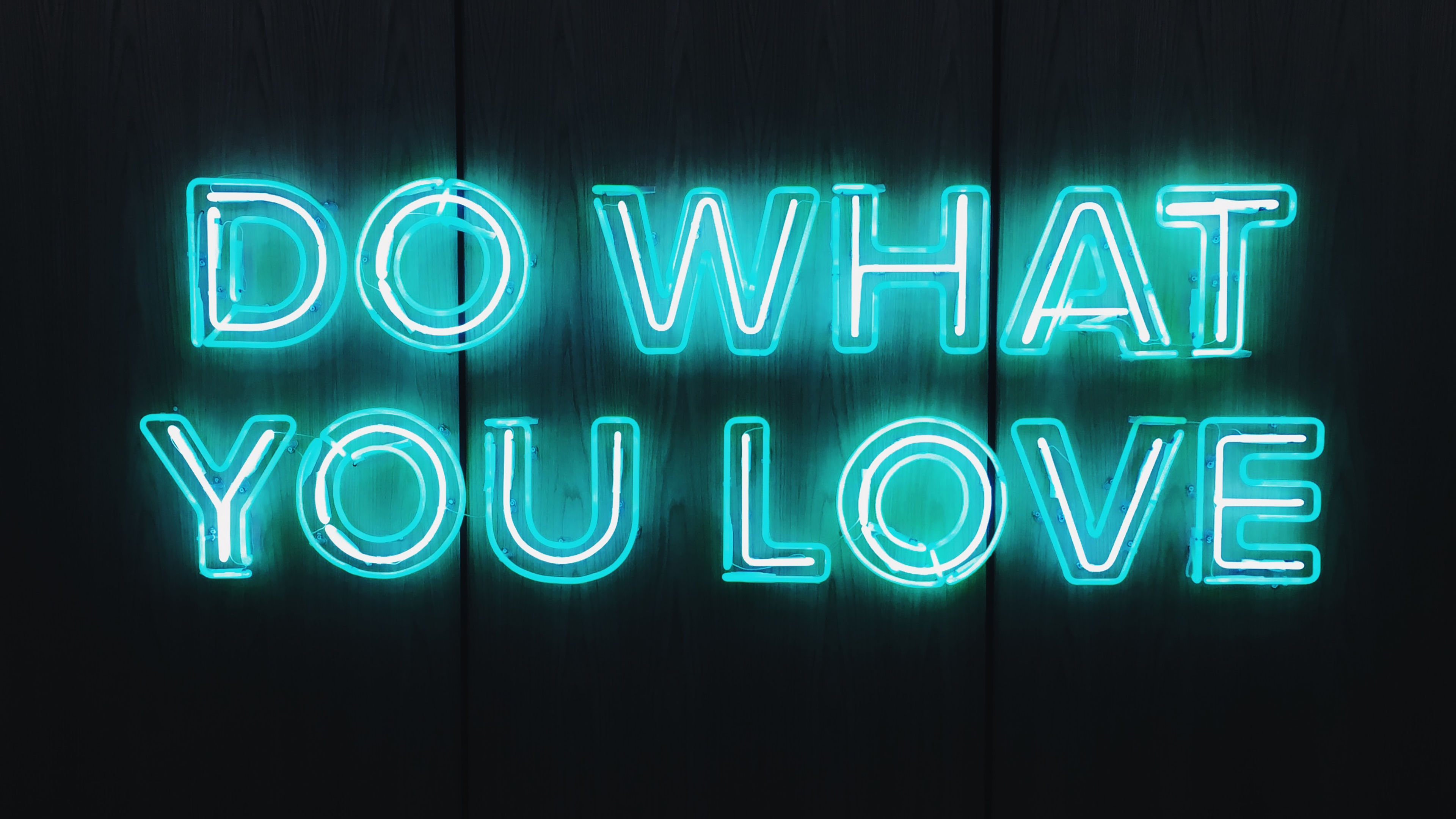 Do What You Love Quotes 4K Wallpaper