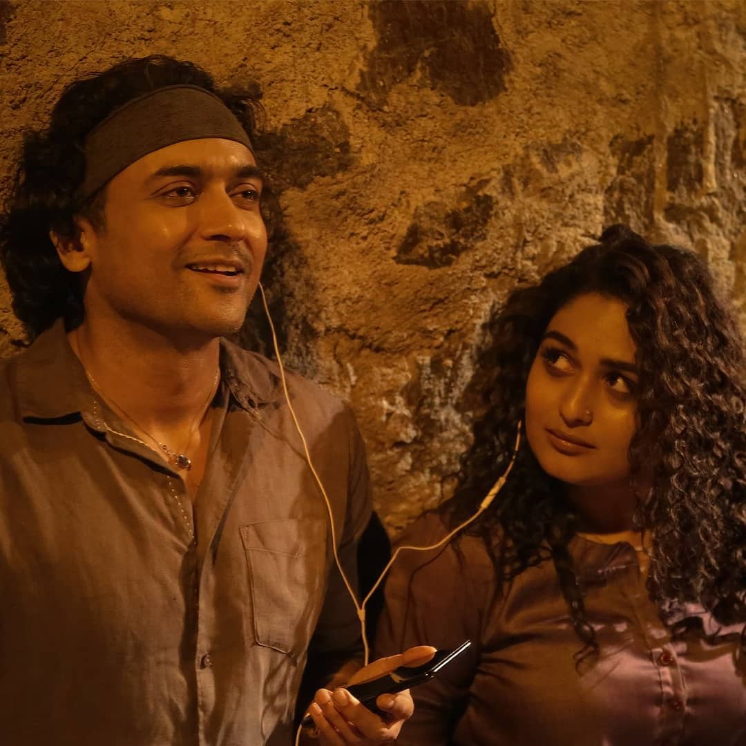 Netflix Navarasa Guitar Kambi Mele Nindru Suriya HD wallpaper download