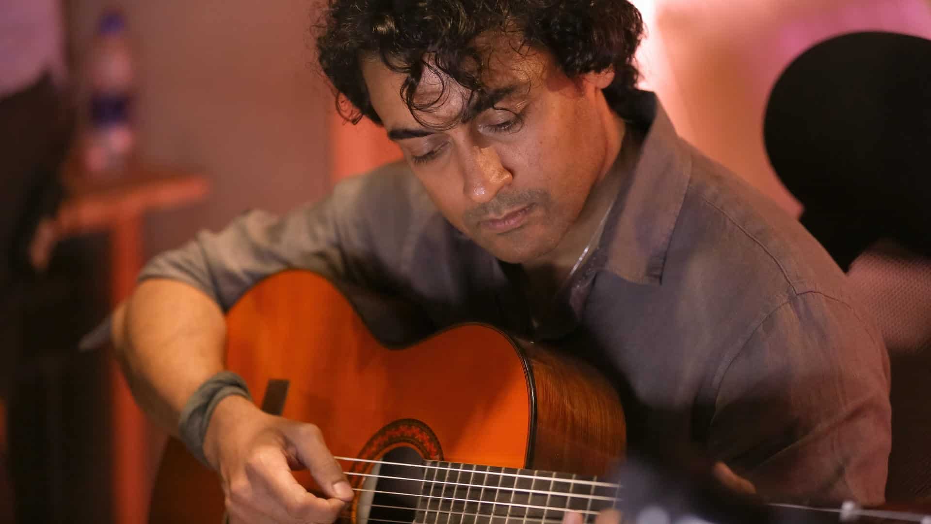 Guitar Kambi Mele Nindru in Navarasa Gautham Menon intend this to be a fictional take on AR Rahman's beginnings?