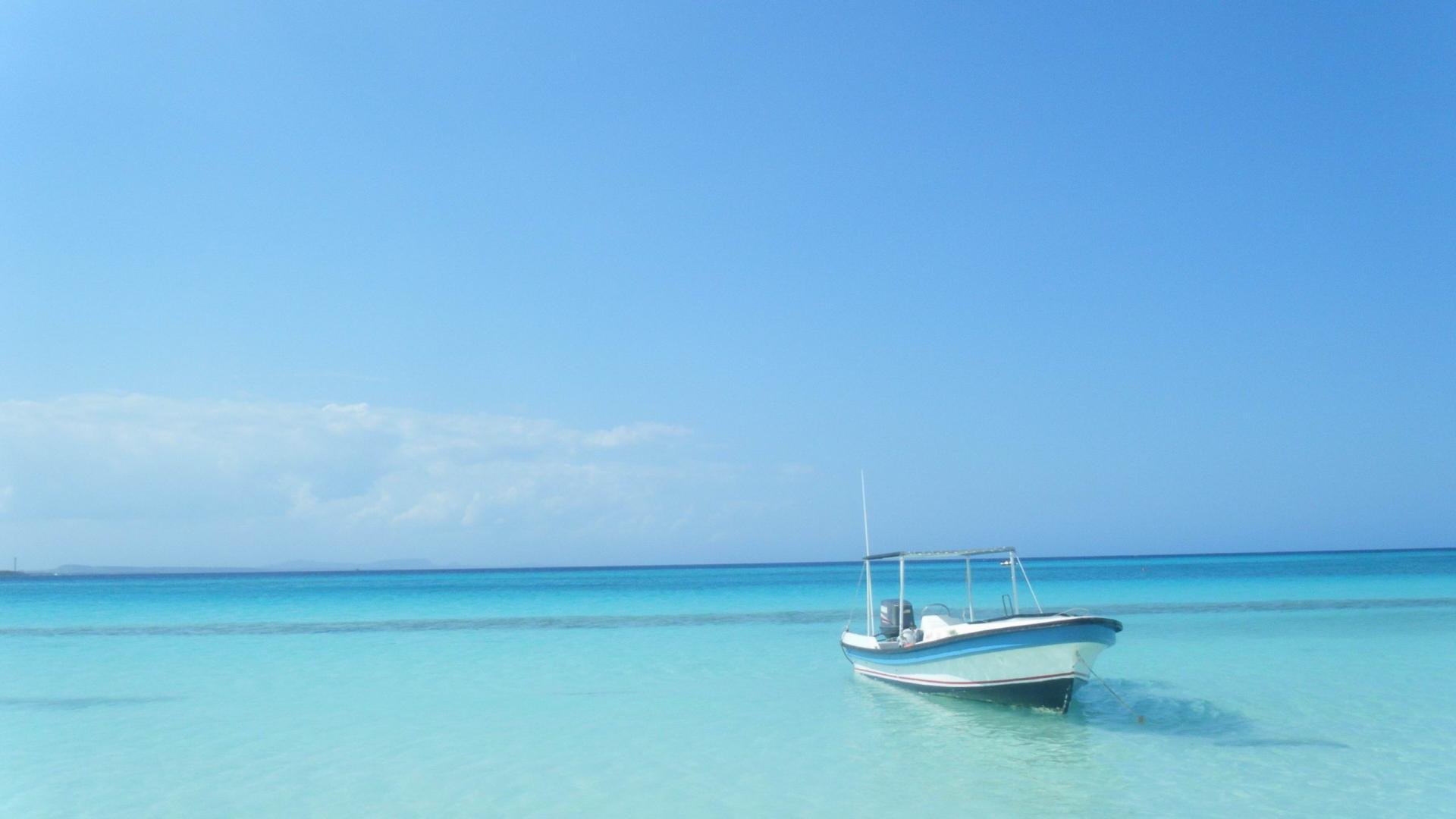 Ship HD Widescreen Wallpaper