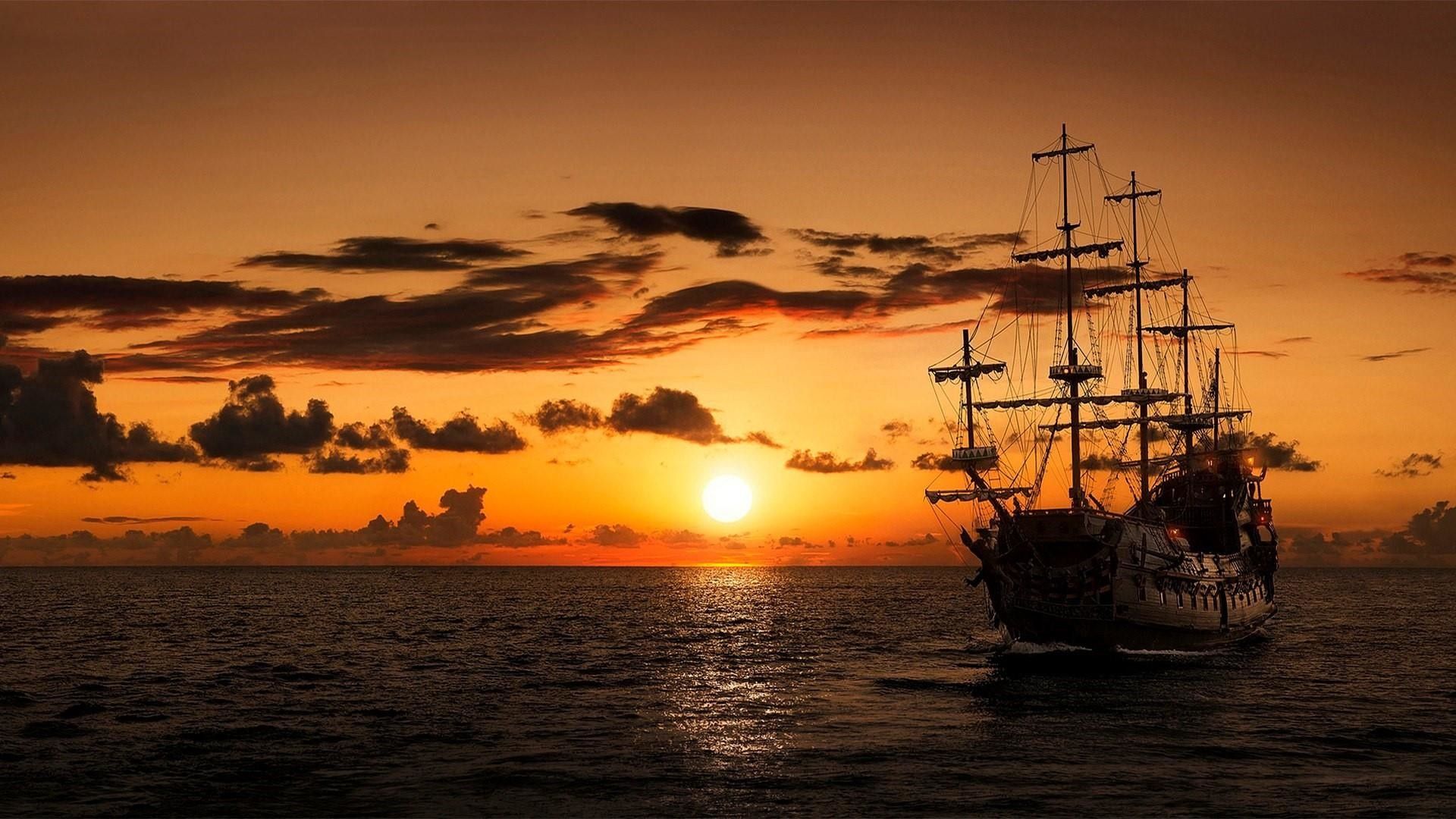 Ship Sunset Wallpaper