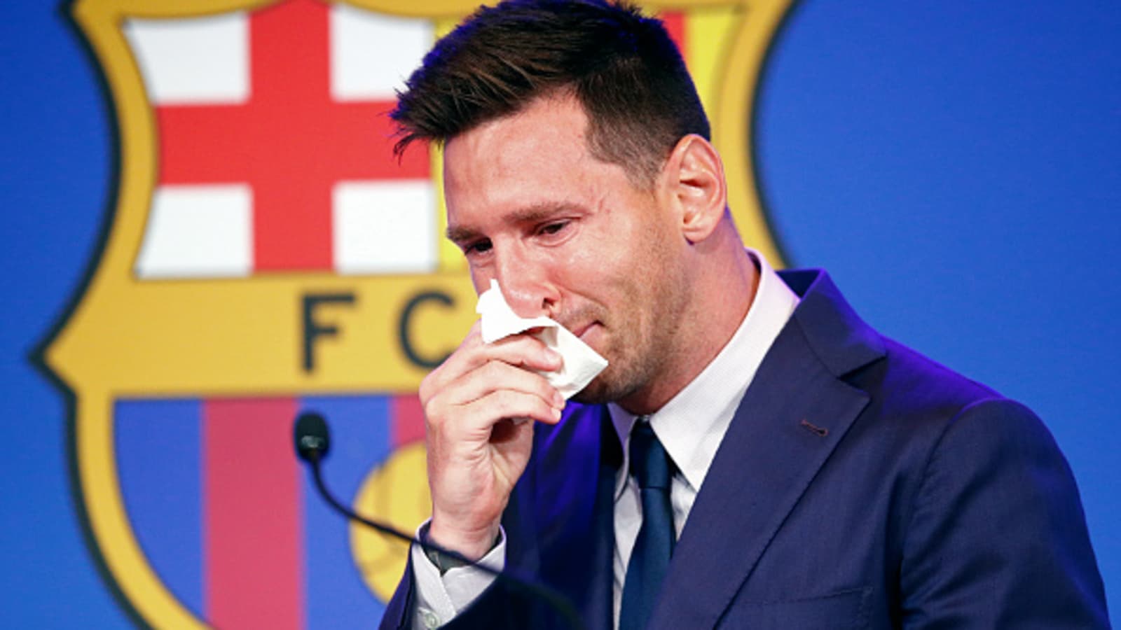 Lionel Messi Receives Formal PSG Two Year Contract Offer After Barcelona Exit
