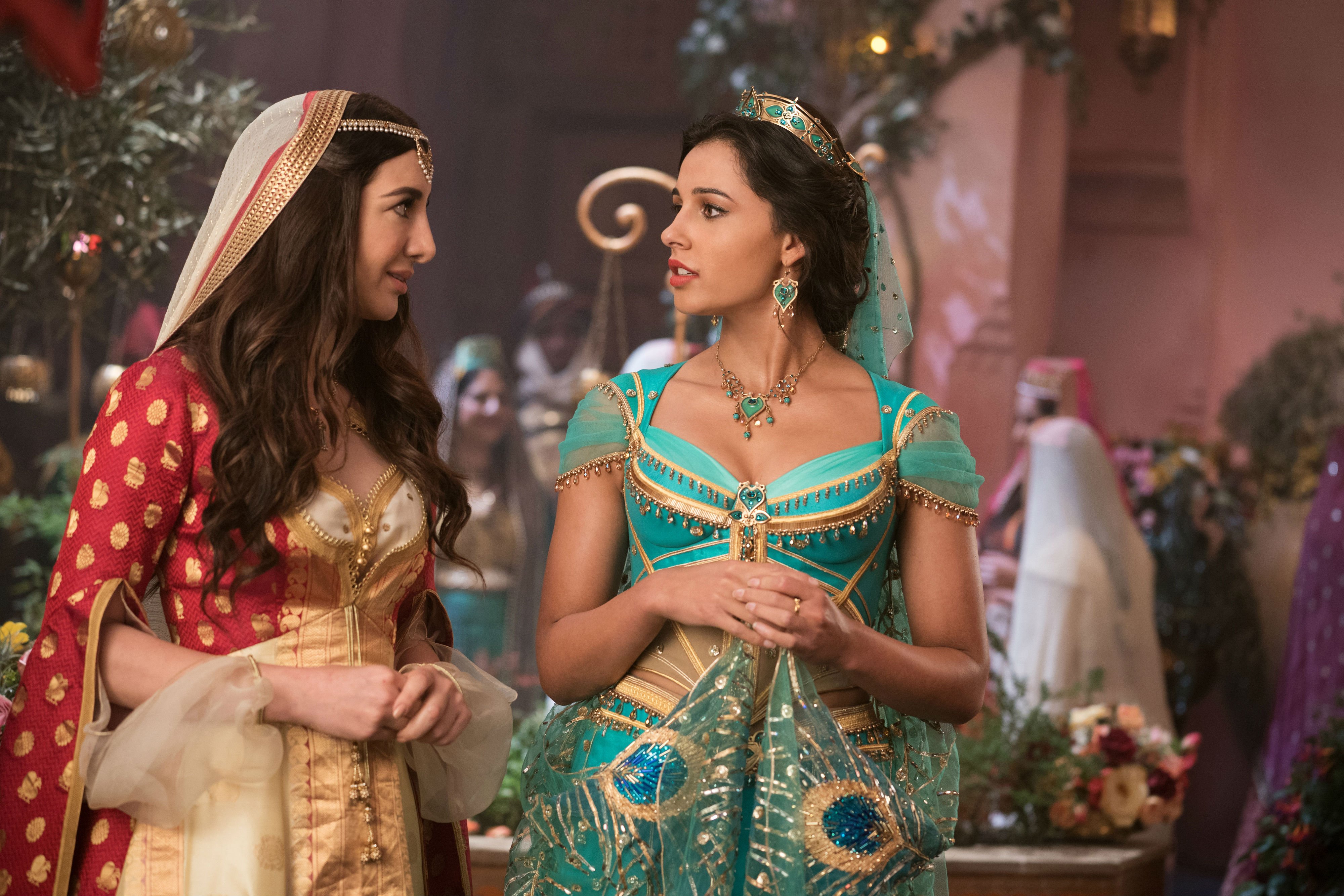 New International Character Posters & Pics For Aladdin