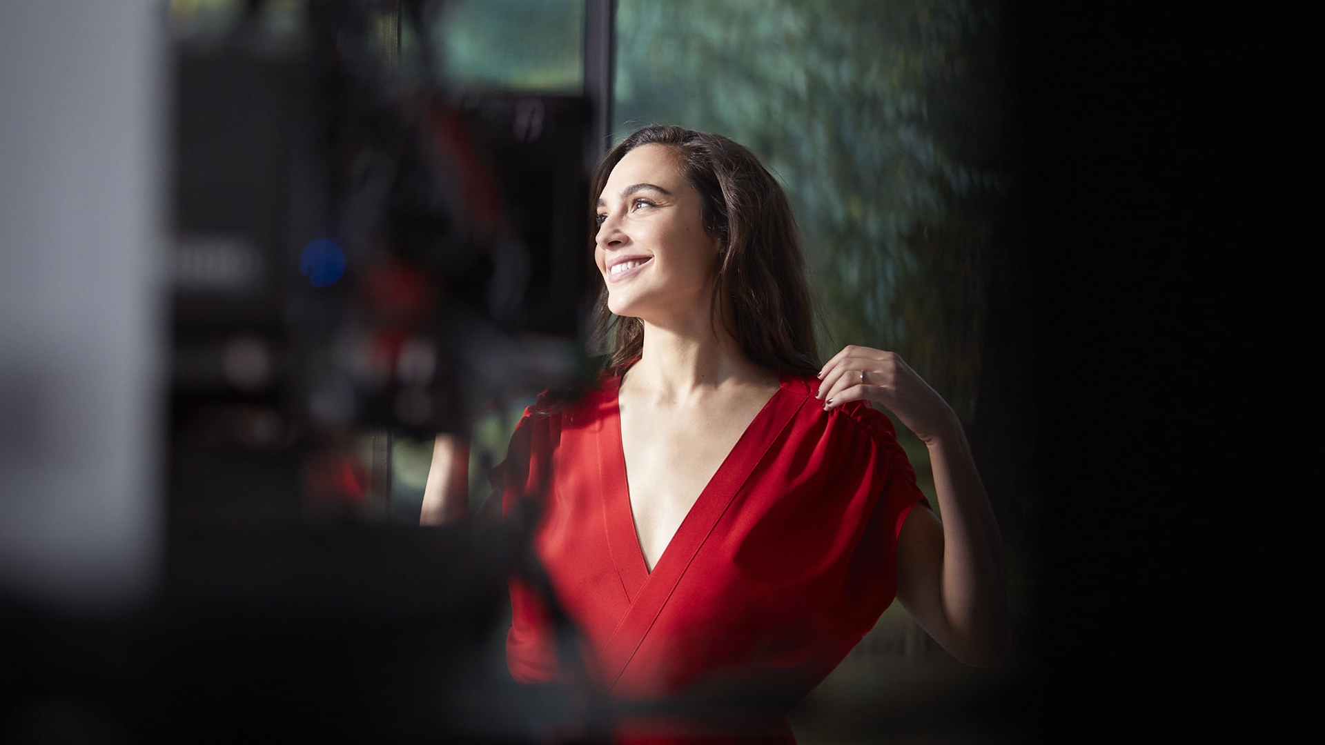 Download 2019, Gal Gadot, smile, red dress wallpaper, 1920x1080, Full HD, HDTV, FHD, 1080p