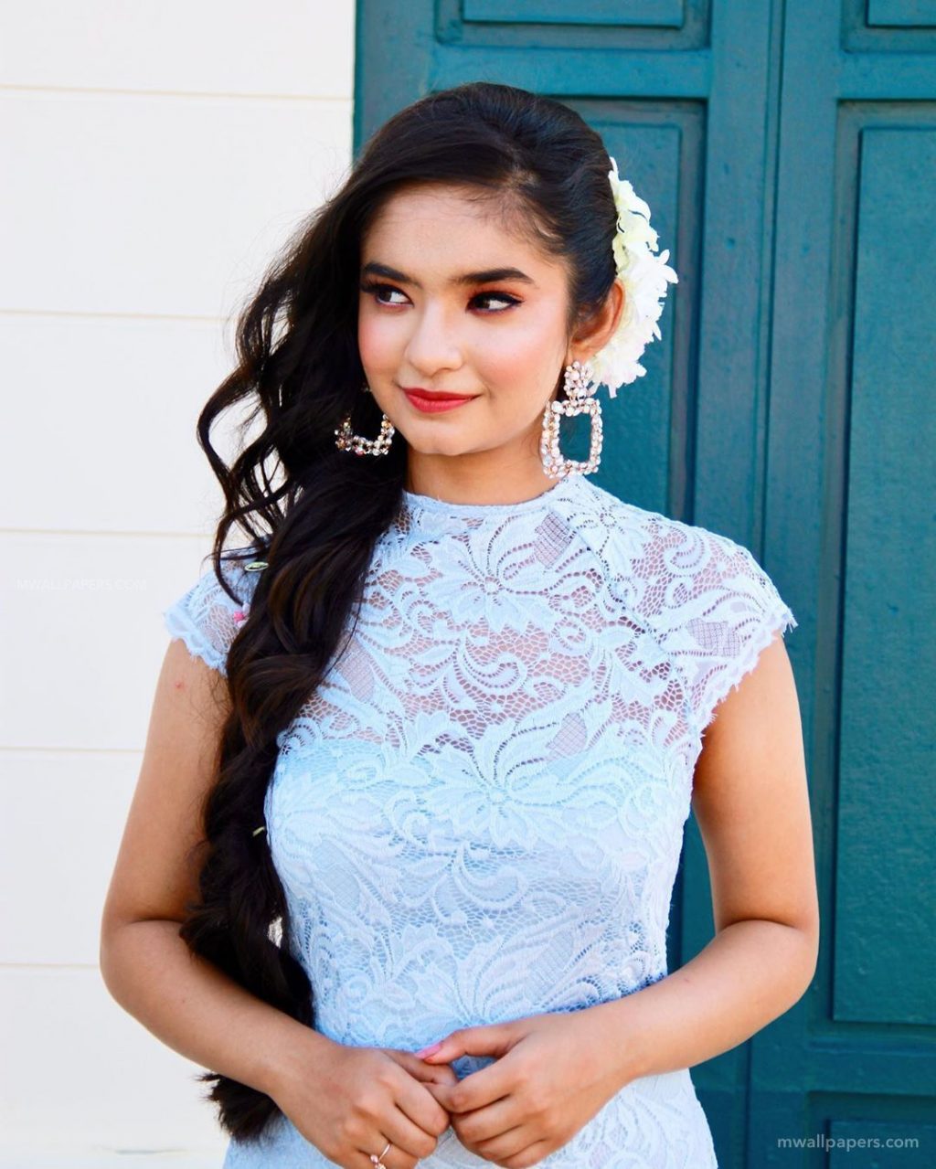 Anushka Sen Wallpaper. Anushka Sen Wallpaper. Anushka Sen