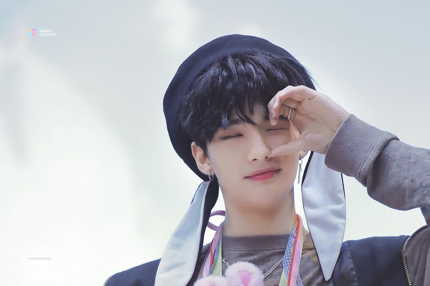 Stray KIds Hyunjin. Kids wallpaper, Desktop wallpaper tumblr, Imagine
